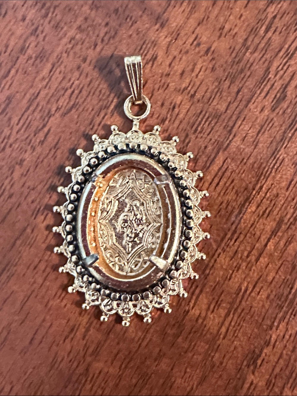Oval Vintage Gold Plated Pendant‎ Mounting
